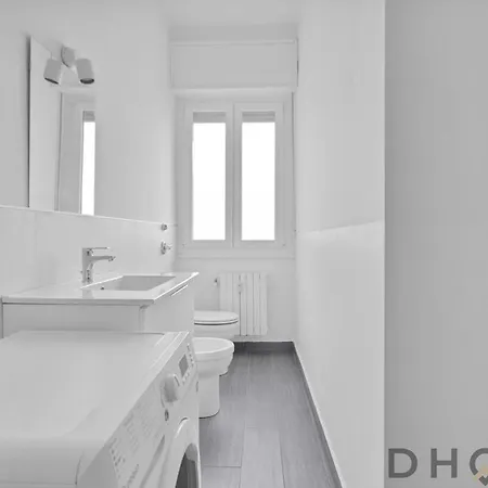 Apartment Flu10 -crescenzago- Bright - Wi-fi - Milan