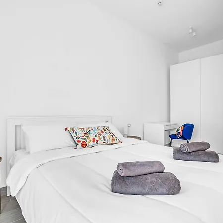 Flu10 -crescenzago- Bright - Wi-fi - Apartament *